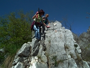Ritorno al Monte San Martino e Corna di Medale il 25 aprile 2012- FOTOGALLERY